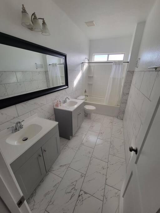 Вилла 5 Bed- Strip 8Mil, Dwntown 4.5Mi Лас-Вегас Экстерьер фото